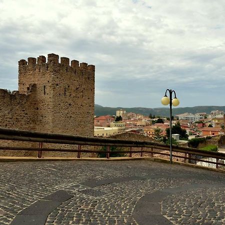 B&B Castello Salvaterra Iglesias Exterior foto